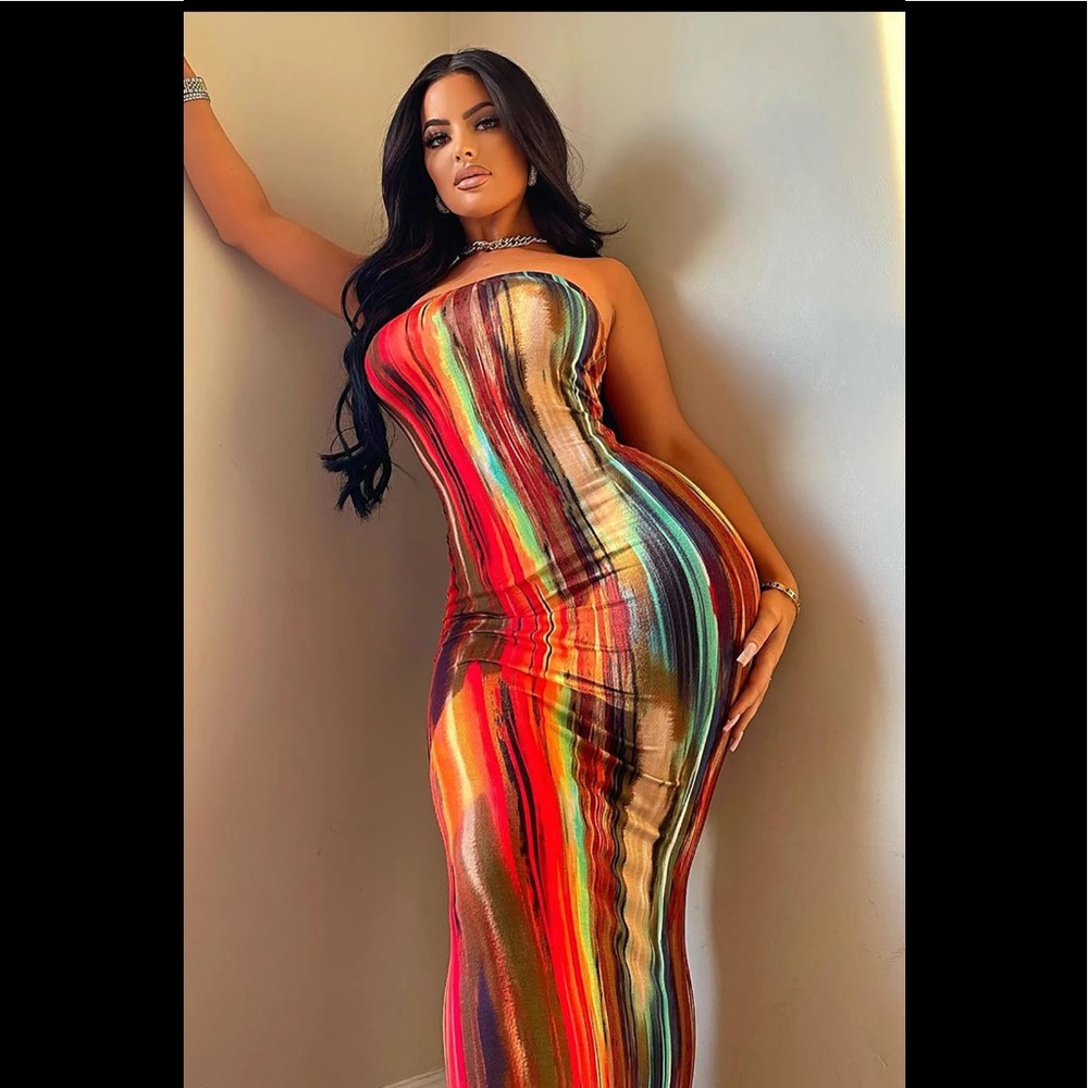 Work of art maxi dress